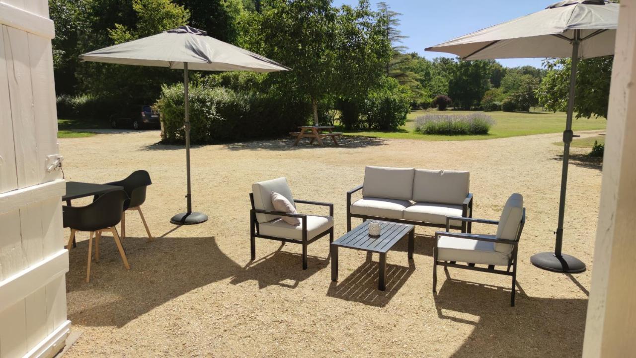 Chateau La Mothaye - Self Catering Apartments With Pool In The Loire Valley Les Bois-d'Anjou Bagian luar foto