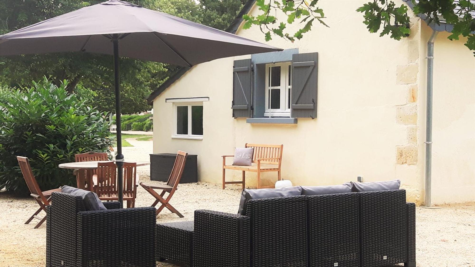 Chateau La Mothaye - Self Catering Apartments With Pool In The Loire Valley Les Bois-d'Anjou Ruang foto