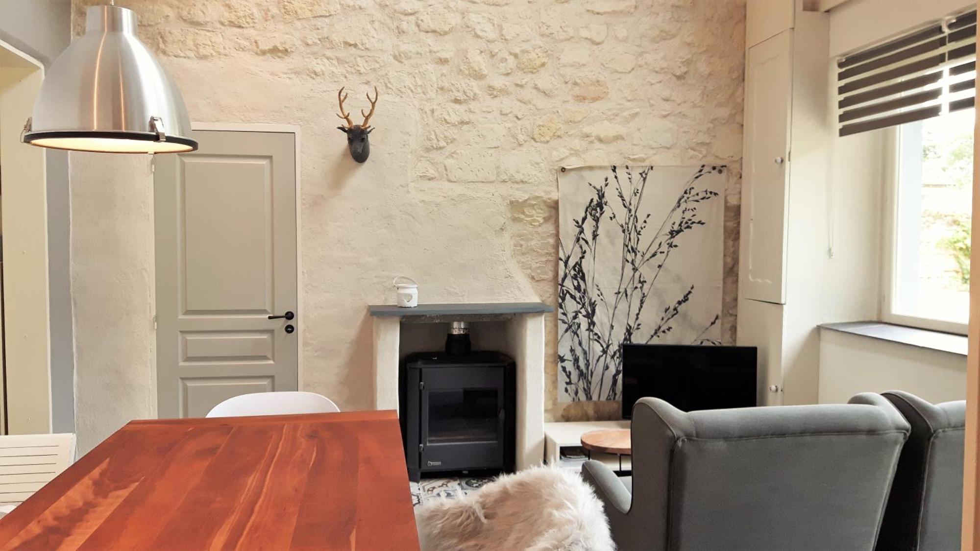 Chateau La Mothaye - Self Catering Apartments With Pool In The Loire Valley Les Bois-d'Anjou Ruang foto